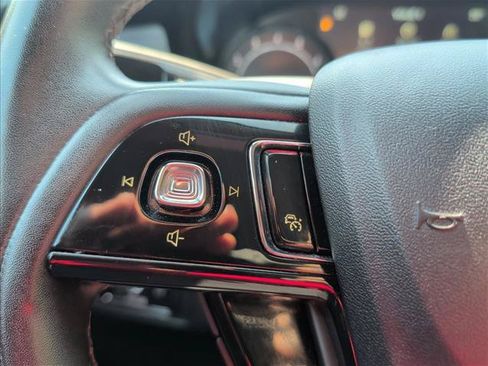 Used 2022 Lincoln Corsair AWD w/ Equipment Group 101A image 12