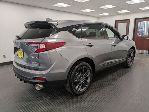 Used 2023 Acura RDX A-Spec image 4