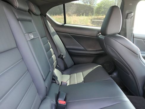 Used 2025 Lexus IS 350 F Sport RWD image 25
