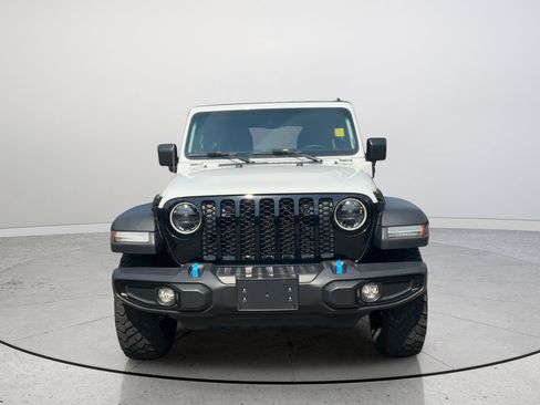 Used 2023 Jeep Wrangler Unlimited w/ Cold Weather Group AWD/4WD image 4