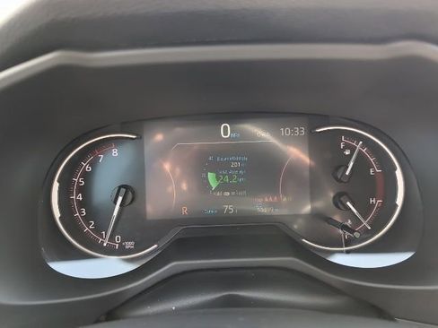 Used 2024 Toyota RAV4 Adventure image 14