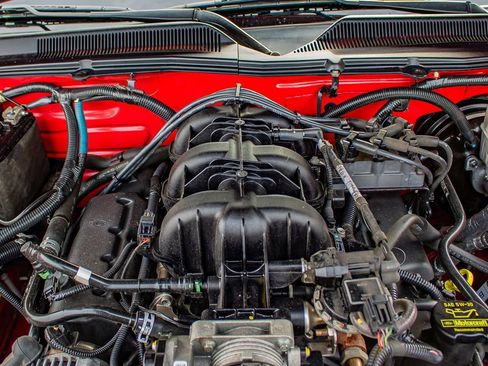 Used 2009 Ford Mustang image 27