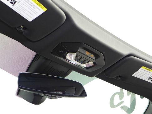 Used 2023 BMW M440i Convertible w/ Premium Package image 14