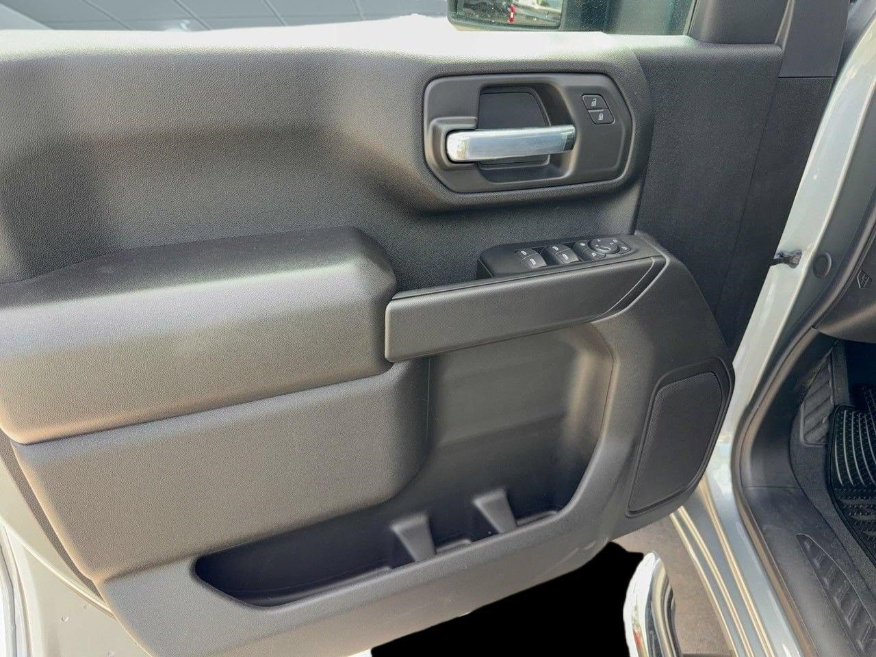 New 2026 Chevrolet Silverado 2500 Custom w/ Custom Value Package AWD/4WD image 14