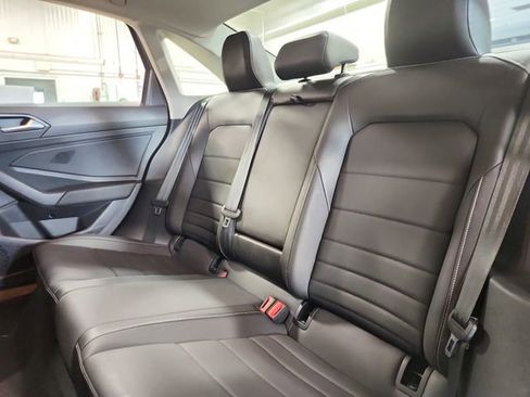 Used 2023 Volkswagen Jetta SE FWD image 20