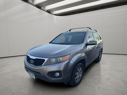 Used 2011 Kia Sorento EX w/ Premium Pkg image 1
