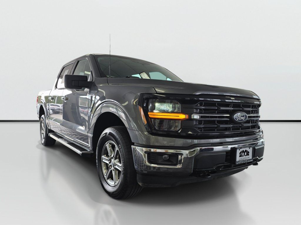 Used 2025 Ford F150 XLT w/ Equipment Group 301A Standard AWD/4WD image 7