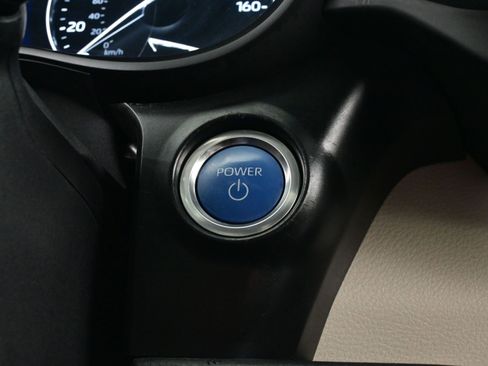 Used 2024 Toyota Sienna Platinum image 23