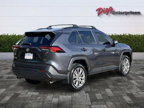Used 2024 Toyota RAV4 XLE Premium FWD image 8