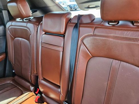 Used 2016 Lincoln MKX Reserve w/ Luxury Package AWD/4WD image 13