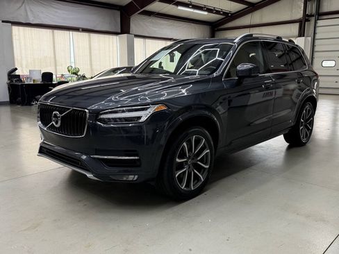 Used 2016 Volvo XC90 T6 Momentum w/ Momentum Plus Package AWD/4WD image 5