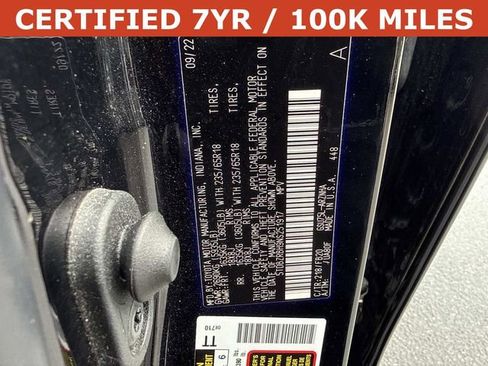 Used 2022 Toyota Highlander LE AWD/4WD image 29