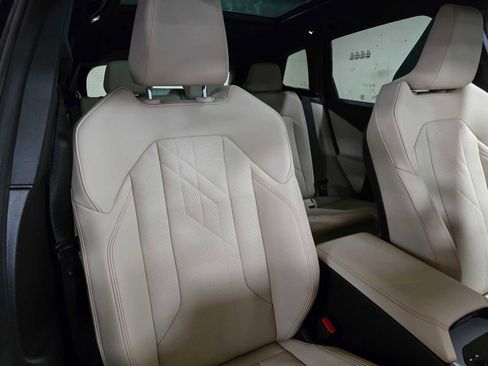 Used 2025 BMW X3 xDrive30i image 21