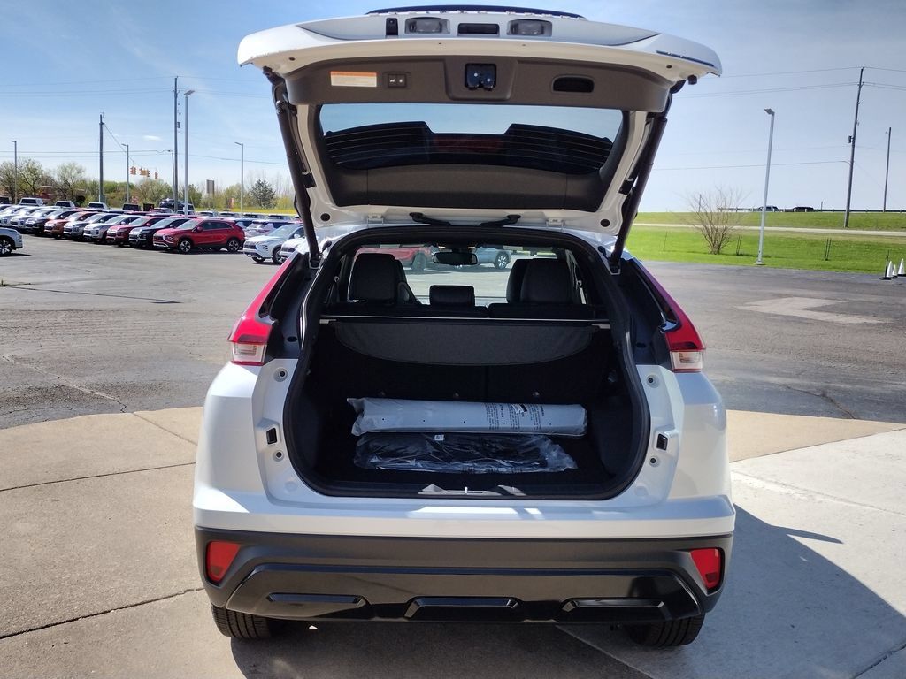 New 2026 Mitsubishi Eclipse Cross AWD image 15