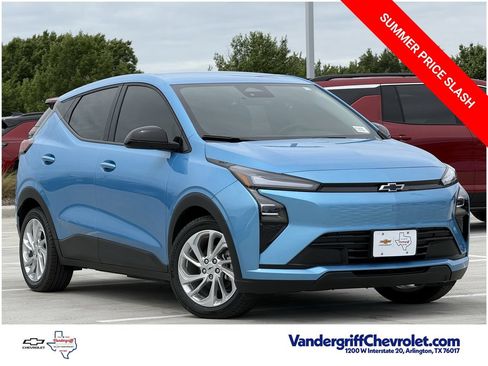 New 2027 Chevrolet Bolt LT w/ Comfort Package FWD image 2