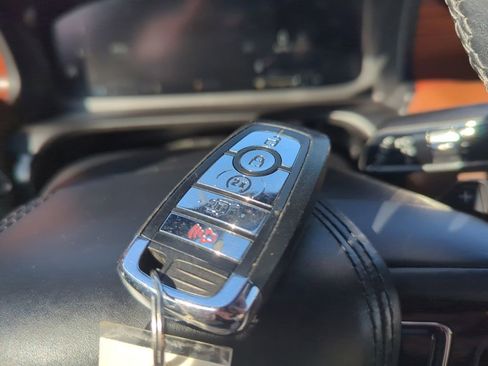 Used 2021 Lincoln Aviator Reserve w/ Equipment Group 201A image 25