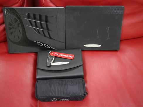 Used 2006 Mercedes-Benz SLR image 16