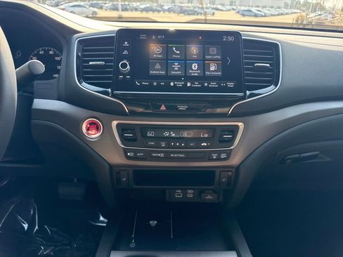 Certified 2025 Honda Ridgeline RTL image 16