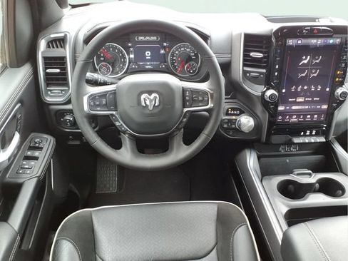 Used 2026 RAM 1500 Laramie AWD/4WD image 19