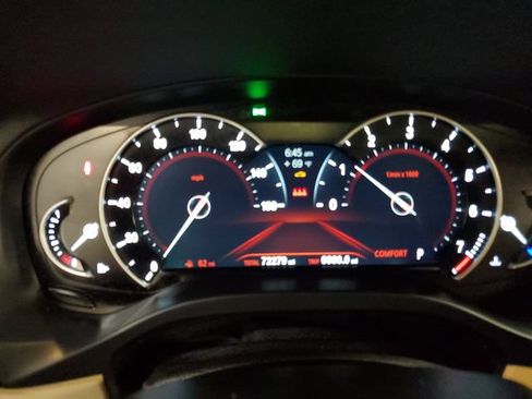 Used 2018 BMW X3 xDrive30i AWD/4WD image 15