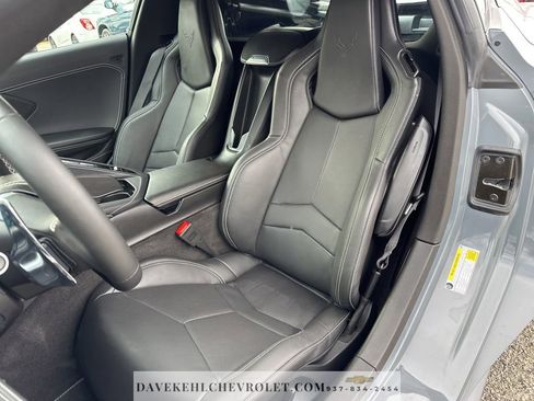 Used 2025 Chevrolet Corvette Stingray Coupe w/ 1LT image 11