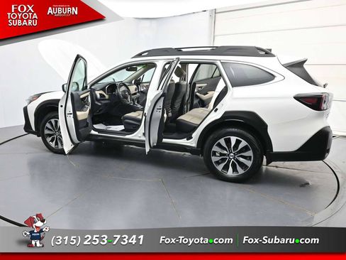 Used 2024 Subaru Outback Limited AWD/4WD image 41