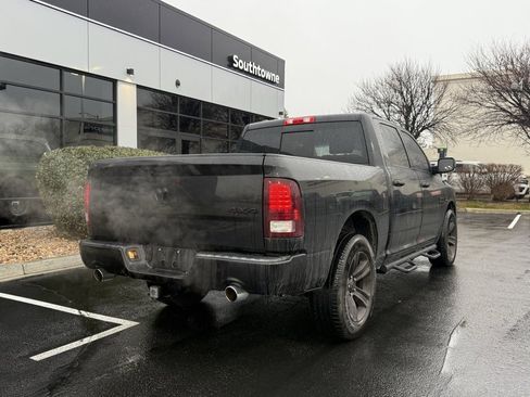 Used 2016 RAM 1500 Sport w/ Black Ram 1500 Sport Group image 7
