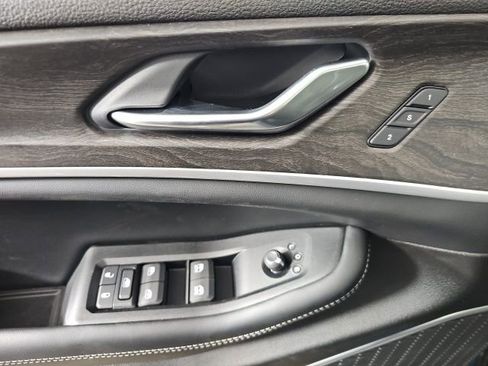 New 2026 Jeep Grand Cherokee L Limited image 17