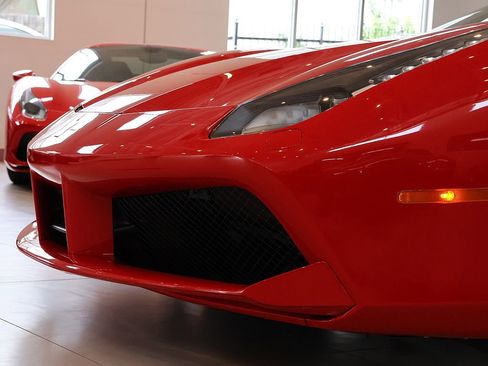 Certified 2018 Ferrari 488 Spider RWD image 19