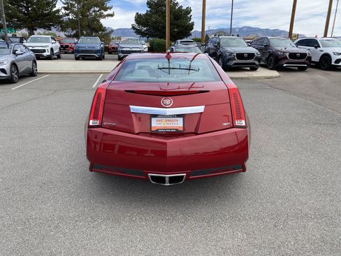 Used 2011 Cadillac CTS Coupe image 40