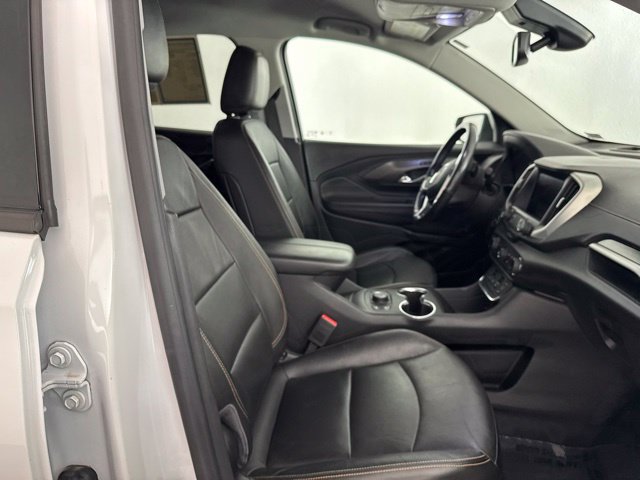 Used 2020 GMC Terrain SLT w/ Preferred Package AWD/4WD image 23