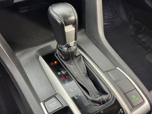 Used 2020 Honda Civic EX image 26