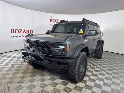 Certified 2023 Ford Bronco Everglades image 4