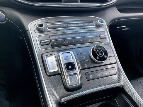 Used 2023 Hyundai Santa Fe Limited image 25