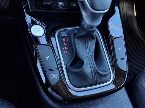 Used 2020 Kia Soul EX image 21