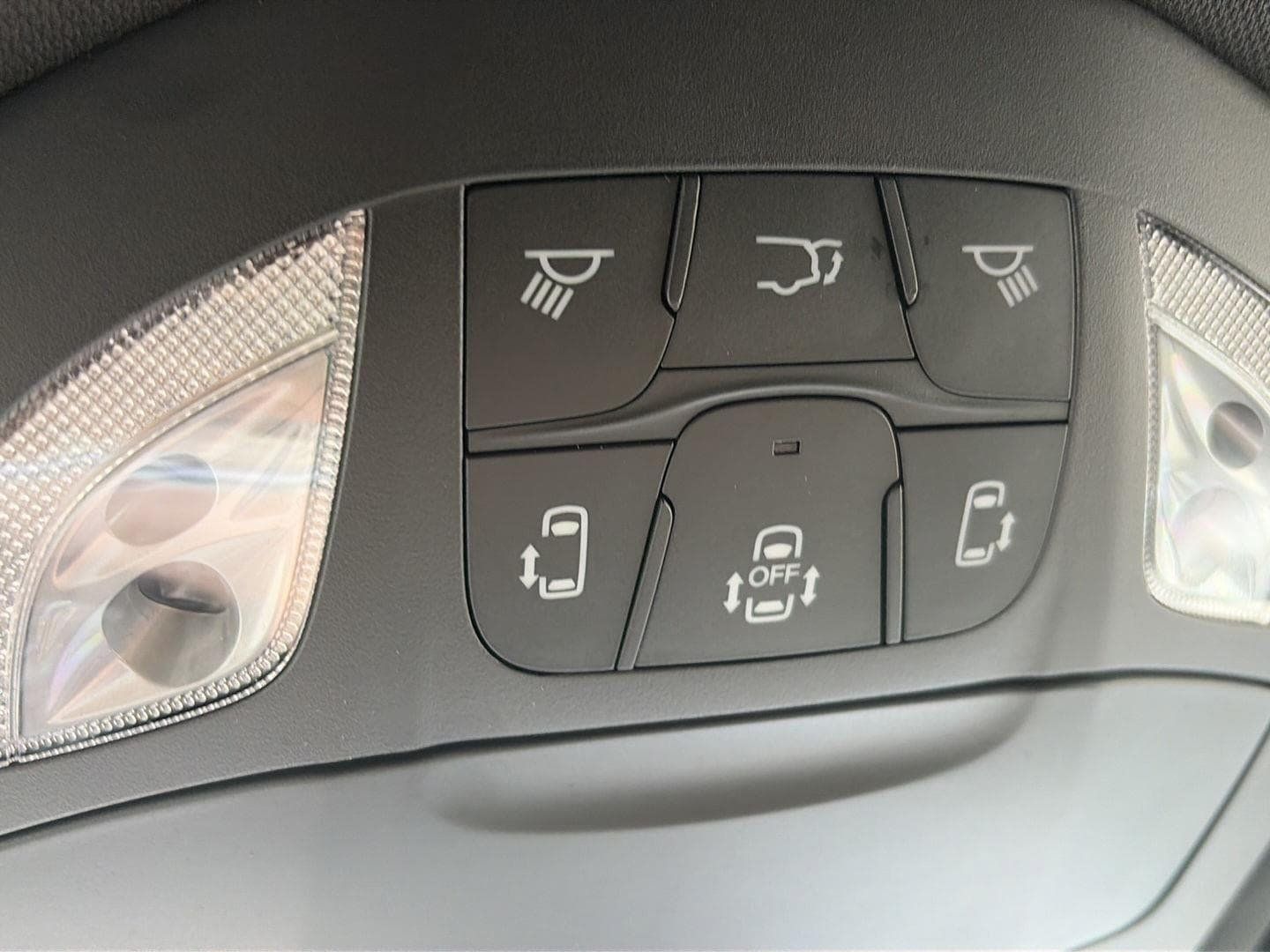 New 2027 Chrysler Pacifica Select AWD/4WD image 28