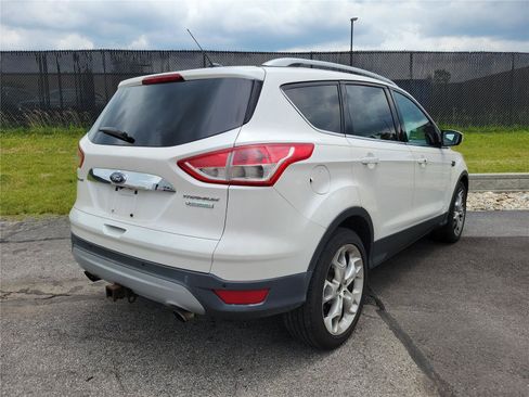 Used 2014 Ford Escape Titanium w/ Equipment Group 401A FWD image 8