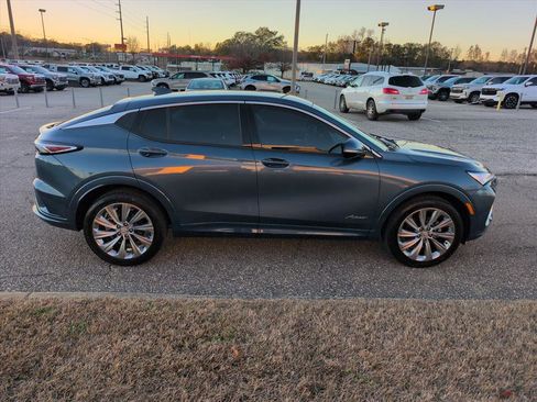 Used 2025 Buick Envista Avenir image 6
