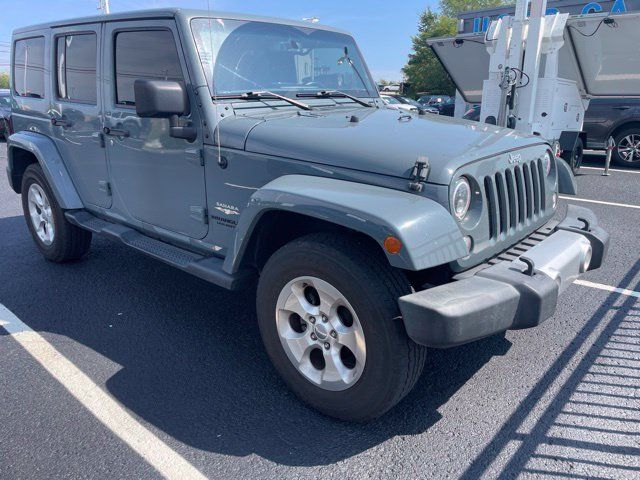 Used 2015 Jeep Wrangler Unlimited Sahara AWD/4WD image 3