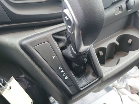 Certified 2022 Ford Transit 350 XL image 25