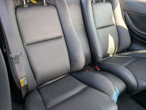 Used 2006 Pontiac GTO image 16