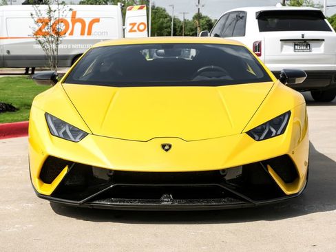 Used 2018 Lamborghini Huracan Performante image 4