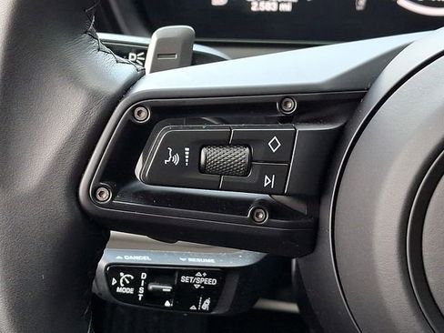 Certified 2026 Porsche Cayenne Coupe image 28