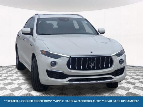 Used 2021 Maserati Levante GranLusso image 6