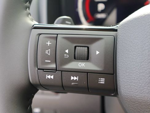 New 2026 Nissan Rogue Platinum AWD/4WD image 11