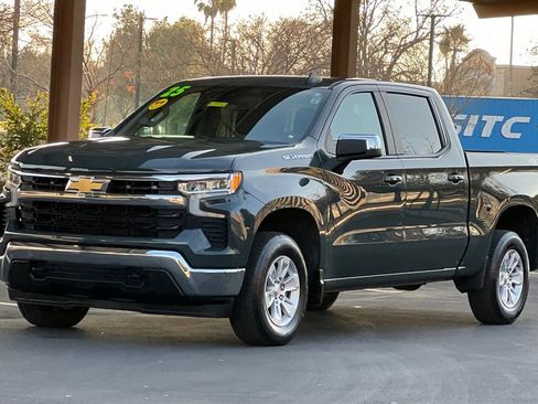 Used 2025 Chevrolet Silverado 1500 LT image 16