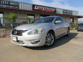 Used 2015 Nissan Altima 2.5 S w/ Display Audio Package image 1