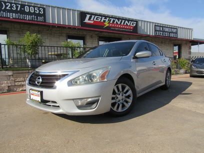 Used 2015 Nissan Altima 2.5 S w/ Power Driver Seat Package