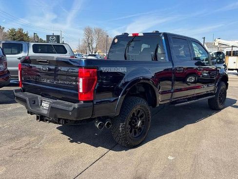 Certified 2022 Ford F250 Lariat w/ Tremor Off-Road Package image 5