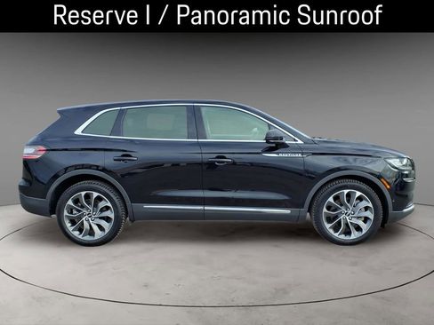 Certified 2022 Lincoln Nautilus Reserve w/ Equipment Group 201A image 10